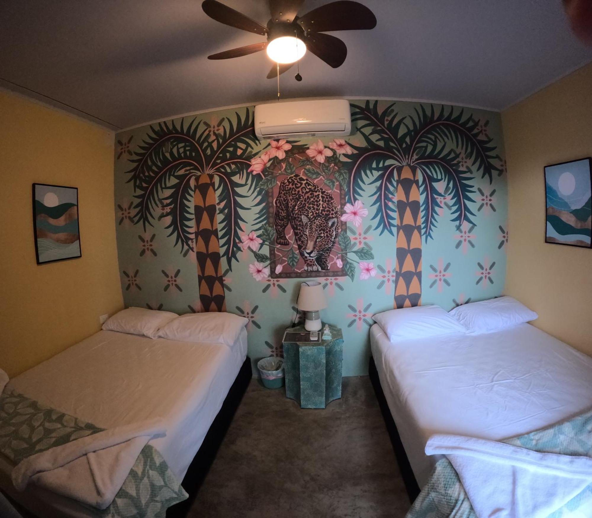 Sunset Hut Hostel 奥莫阿 外观 照片